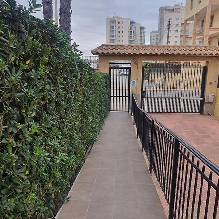 Modern Apartment Near The Beach La Mata  Exteriör bild