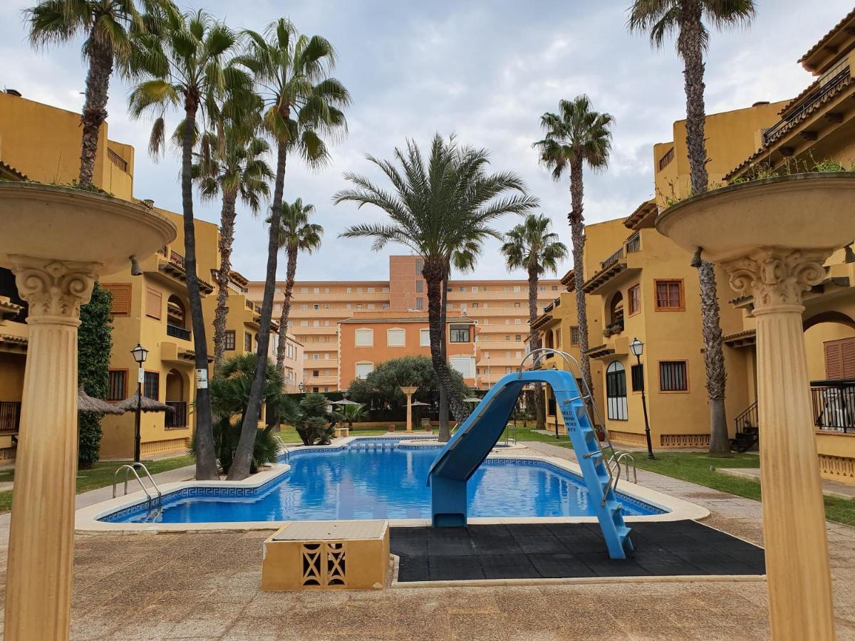 Modern Apartment Near The Beach La Mata  Exteriör bild