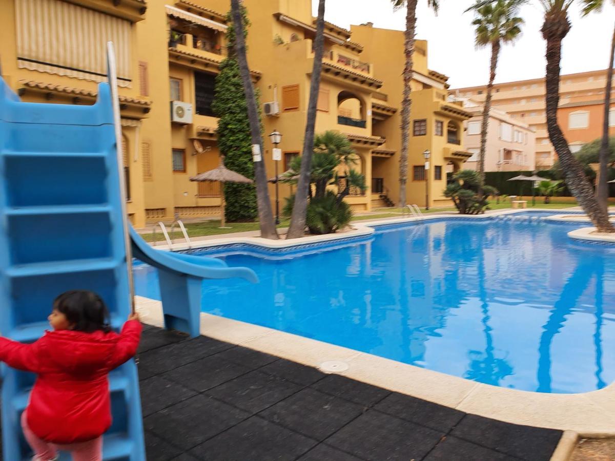 Modern Apartment Near The Beach La Mata  Exteriör bild