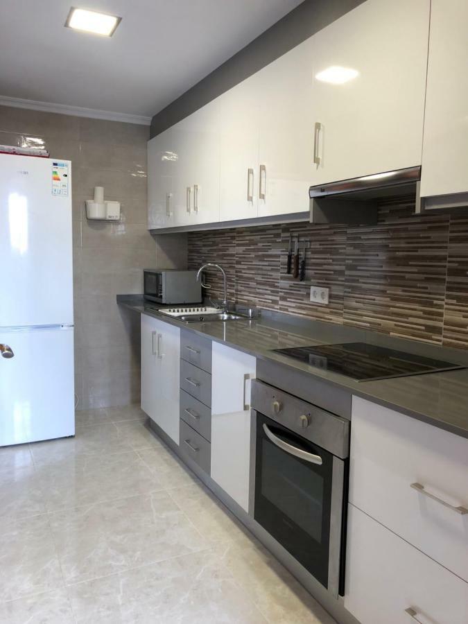 Modern Apartment Near The Beach La Mata  Exteriör bild